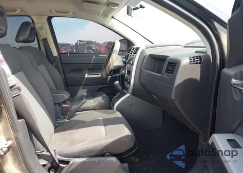 2008 Jeep Compass Sport из США, поврежденный, VIN 1J8FT47068D778685